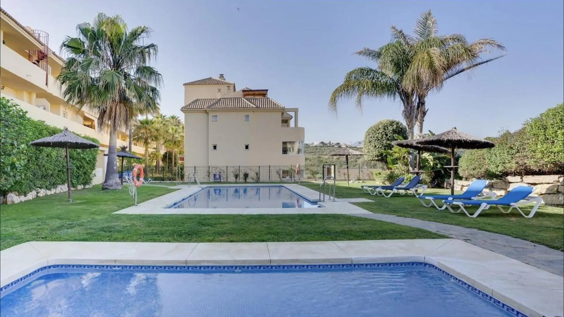 Penthouse Alboran Hills Apartment Manilva